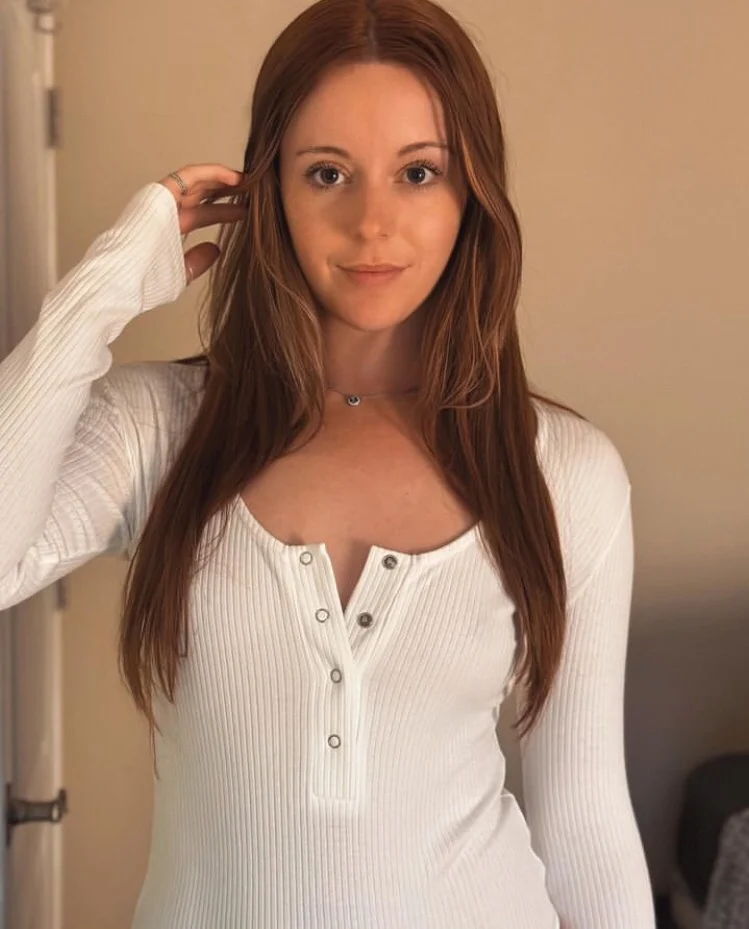 Nadia Foxx